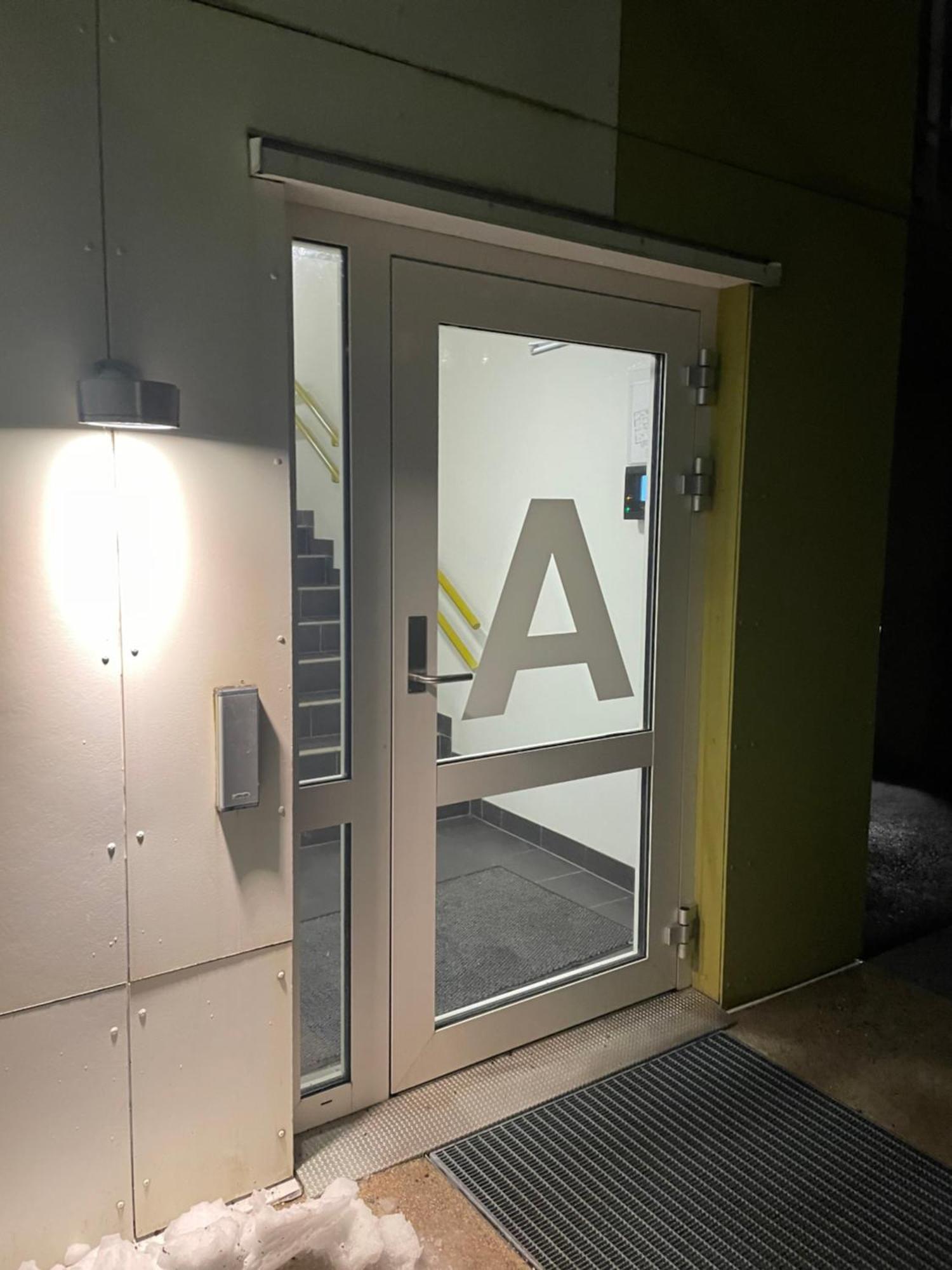 3 Sleeping Rooms For 82M2 Which Direct Traffic To Airport And City Center Bergen Eksteriør bilde